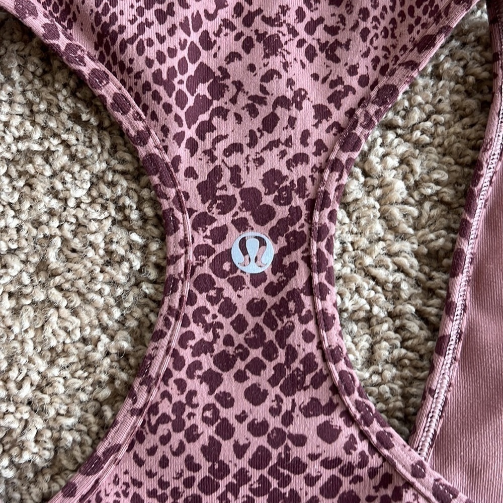 Lululemon Snakeskin Racerback Tank Small - Picture 4 of 8